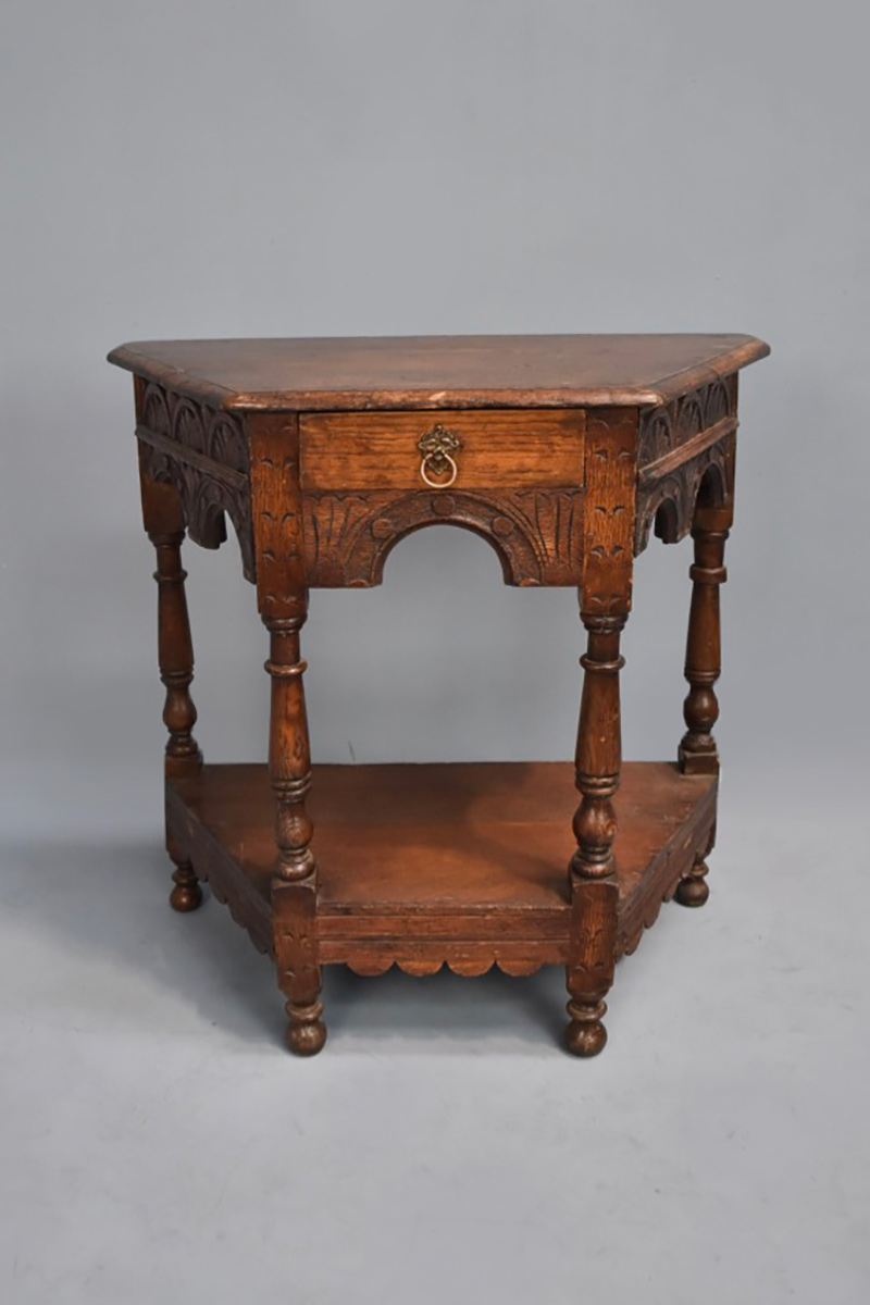 Three Sided Dark Oak Side Table With Arched Rails The Classic Prop