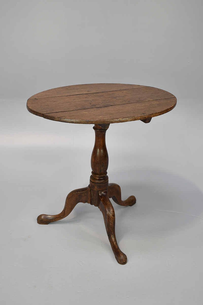 Oak Circular Tilt Top Table With Tripod Base The Classic Prop Hire
